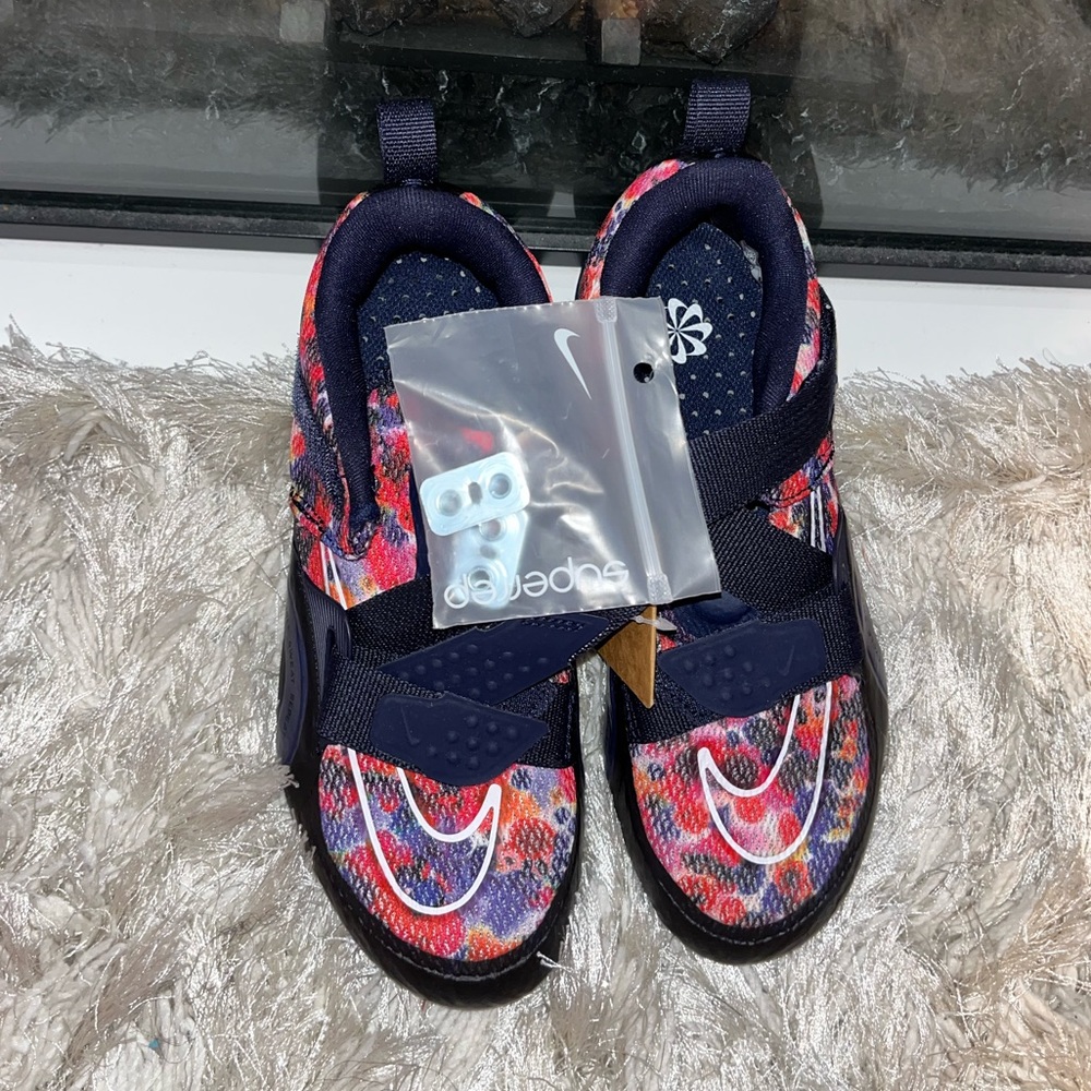 Nike Cycle Shoes size 7 Women’s